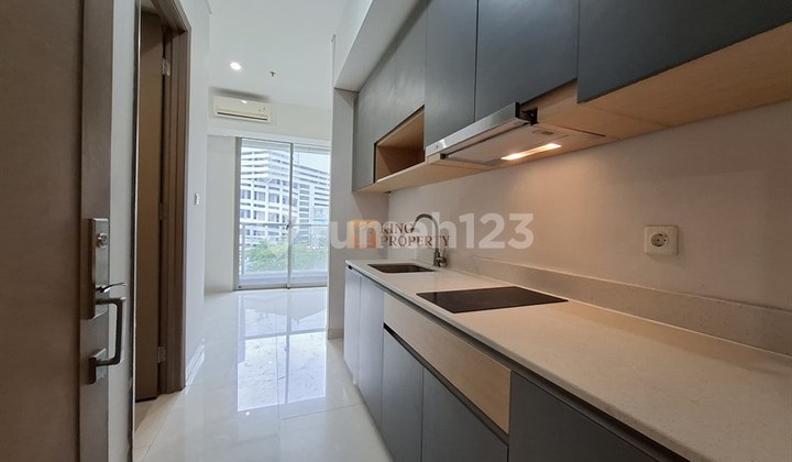 Penawaran Terbaik Good Recommend! Apartemen Taman Anggrek Residences Studio Semi Furnished Standar Daveloper, Harga di Bawah Market Lokasi Strategis di Tanjung Duren Jakarta Barat - foto 1