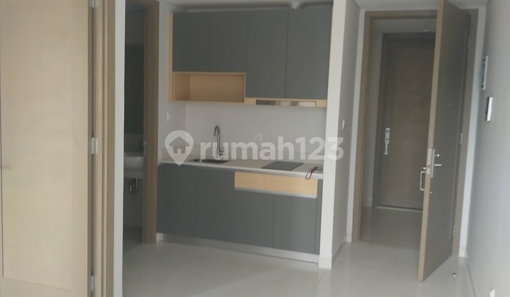 Apartemen Taman Anggrek Jual Studio 38m² - Taman Anggrek, Jakarta Barat - #591758