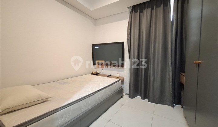 Dijual Studio Taman Anggrek Residences Full Furnish Dekat Central Park & Central Park 2, Fasilitas Keamanan 24 Jam, Kolam Renang & Kolam Renang Anak, Jogging Track, Lapangan Basket, Tennis Court, Gym - foto 1