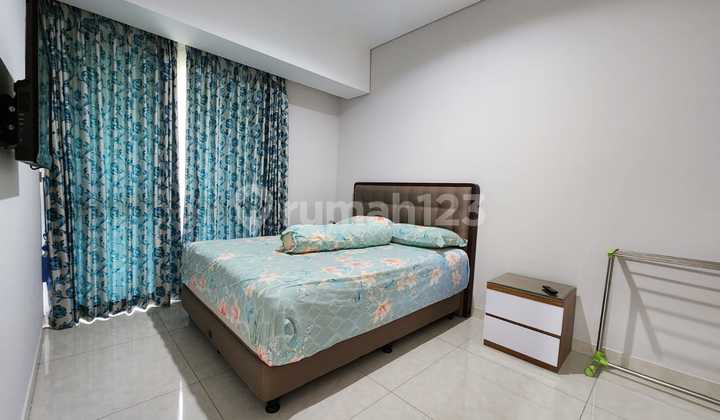 Jual Sewa Town House Taman Anggrek Furnished Bagus Jarang Ada - foto 1