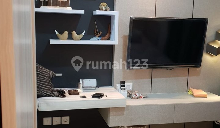 Apartemen Studio Taman Anggrek Residence, Full Furnished, Sertifikat, Siap Huni - foto 1