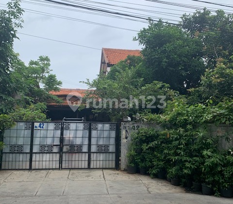 Rumah Tua Hitung Tanah di Gilisampeng , Kemanggisan - foto 1