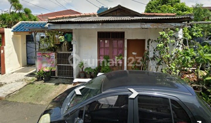 Rumah tua harga nego di Jl.Kemanggisan ilir
Palmerah
Jakarta barat - foto 1
