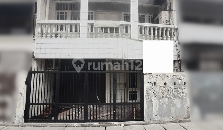 Jual Cepat Rumah Standart Harus Renovasi di Mangga Besar - foto 1