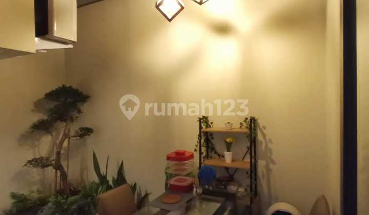 Dijual Rumah minimalis di Puri Botanical Residence - foto 1