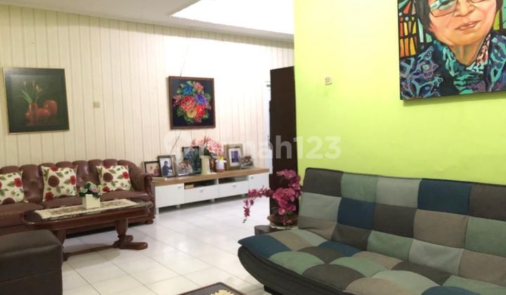 Rumah Tomang Area Strategis - foto 1