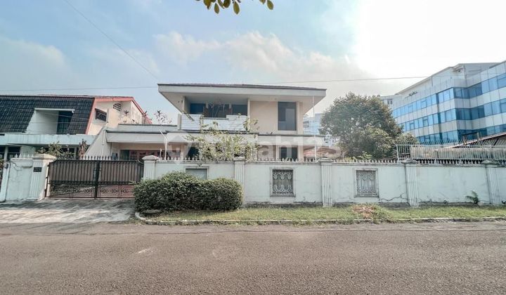 Rumah Taman Kedoya Baru Blok E Boulevard, Jakarta Barat - foto 1