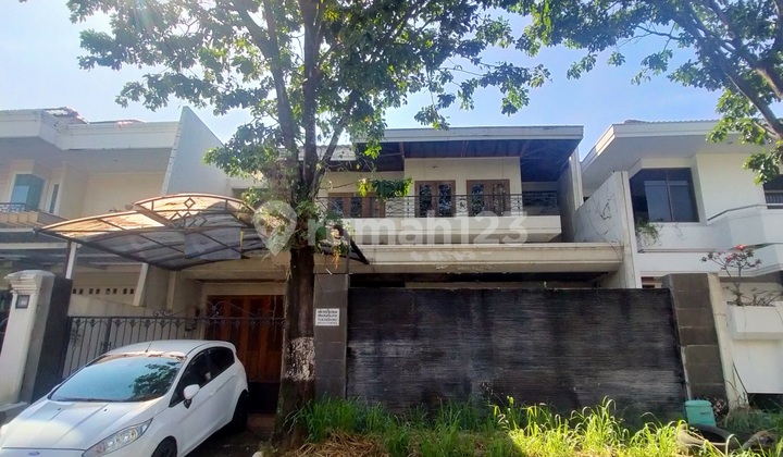 Rumah Asri Bebas Banjir Row Jalan Lebar di Kebon Jeruk Blok M - foto 1