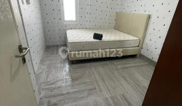 Jual Rumah Kost 5 Lantai di Mangga Besar, SHM, 23 Kamar , Parkir Luas - foto 1