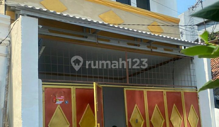 Rumah di Jembatan Lima - foto 1