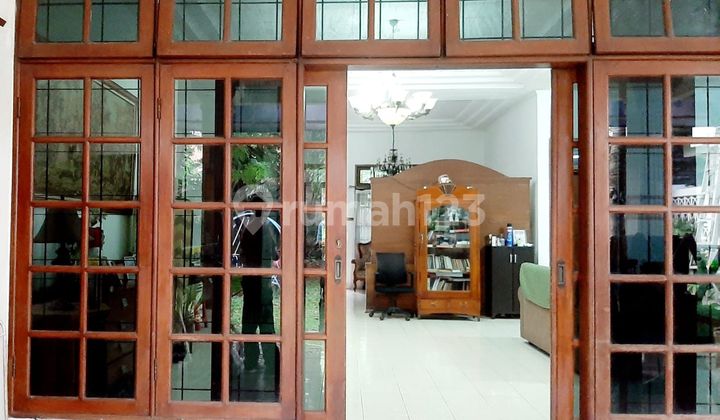 Rumah Lama Luas Terawat Murah Komplek Jalan Panjang Kebon Jeruk - foto 1
