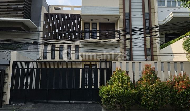 Rumah Siap Huni di Boulevard Green Garden Jakarta Barat - foto 1