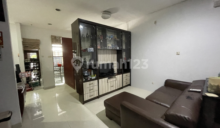 Dijual Rumah Puri Mansion Boulevard - foto 1