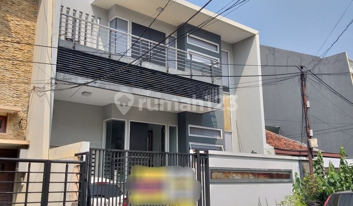 Dijual Rumah Minimalis Siap Huni di Greenville - foto 1