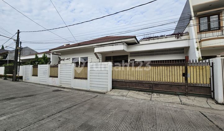 Rumah di Sunrise Garden Kedoya Jakarta Barat - foto 1