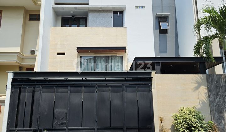 Rumah Modern Lux Siap Huni di Permata Buana Jakarta Barat - foto 1