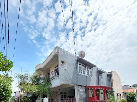 Rumah 2 Lantai Siap Huni di Komplek Dpr Kebon Jeruk, Jakarta Barat - foto 1