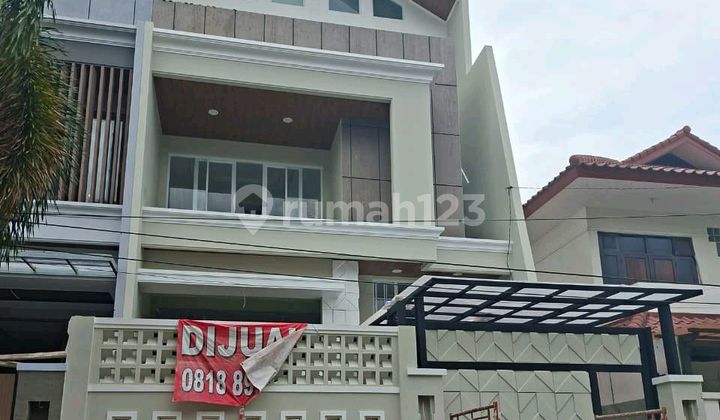 Brand New Rumah Puri Indah Hadap Timur - foto 1