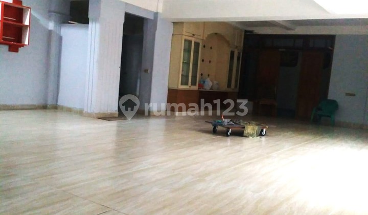 Rumah 2 Lantai di Jln. Rudal Raya, Joglo, Kembangan, Jakbar - foto 1