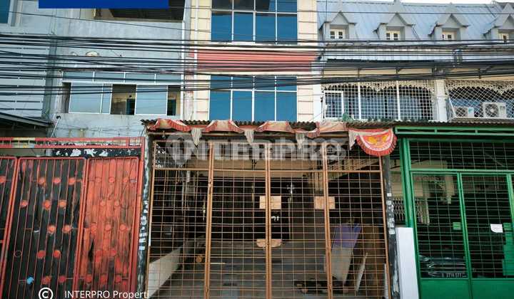Dijual Ruko Taman Ratu Lt 94,6m2 Sudah Renovasi Bebas Banjir - foto 1