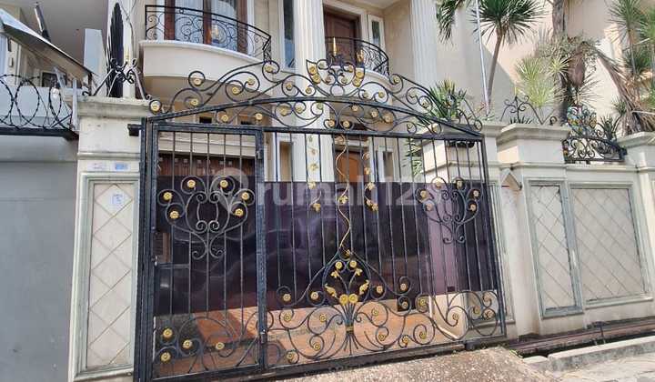 Jual Cepat rumah Tinggal di Perum Sunrise Garden Lt.360 M2 - foto 1