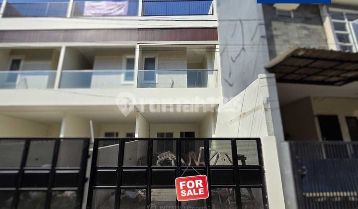 Rumah 2 Lantai Sunrise Garden LT 131M2 Modern Japanese House - foto 1