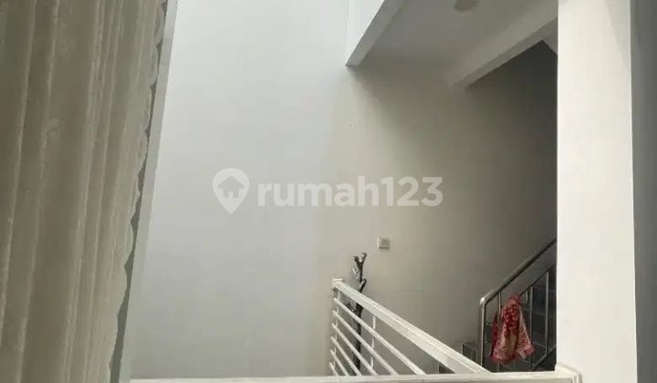 Dijual rumah mewah di golf lake residence full furnish sudah renov - foto 1
