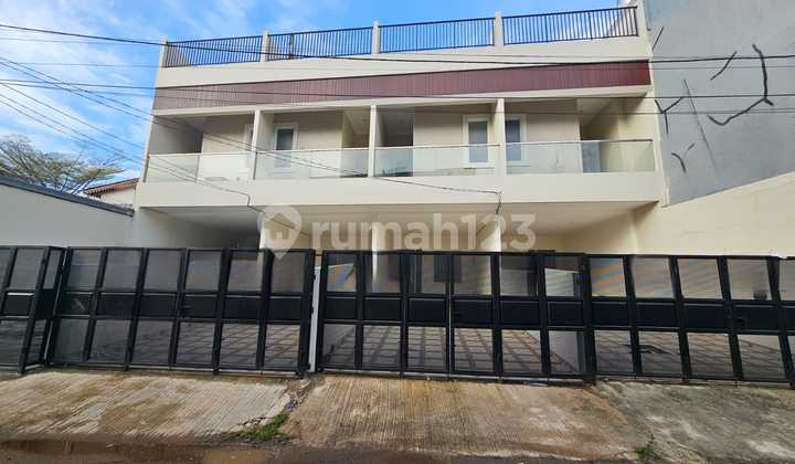 Rumah Baru 4 Unit Kembar di Sunrise Garden(Sr46) - foto 1
