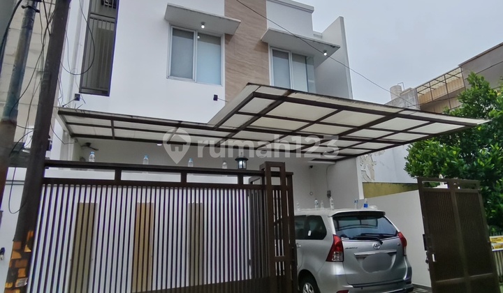 Dijual Rumah Bagus Siap Huni di Sunrise Garden - foto 1