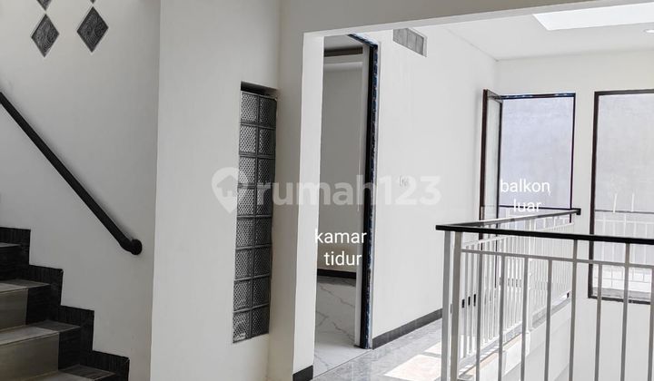 Rumah Baru 2.5 LT di Metland Puri Tanggerang Banten - foto 1