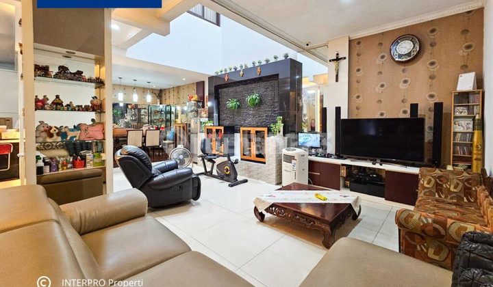 Rumah Lapang, Ruang Keluarga Besar, Design Modern di Permata Buana - foto 1