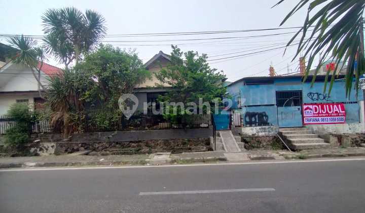 Rumah Tua Hitung Tanah Bebas Banjir di Slipi Kemanggisan - foto 1