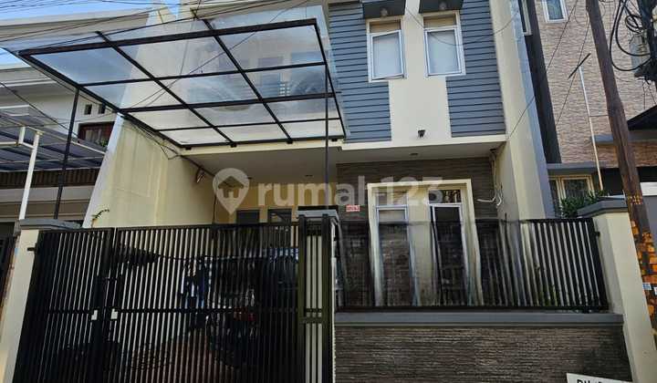 Rumah bagus Siap Huni Strategis Taman Ratu(TR77) - foto 1