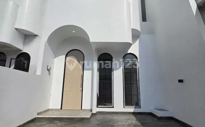 Di Jual Rumah Langka Joglo Jakarta Barat - foto 1