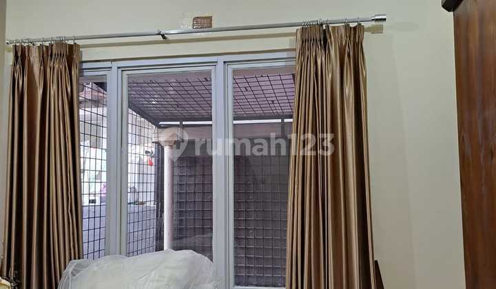 Kost Furnished SHM di Taman Surya, Jakarta Barat - foto 1