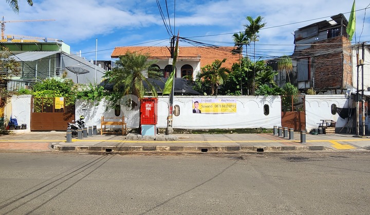 Dijual.rumah Jl Gelong Baru Utara, Cocok.kantor/Kost2an - foto 1