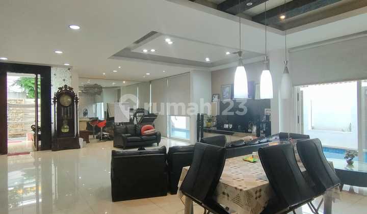 Rumah Meruya Utara Luxury Swimming Pool Good Deal - foto 1