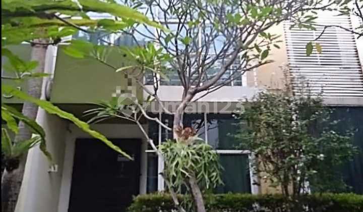 Jual Cepat Town House De Oaze Tomang Jak Bar - foto 1