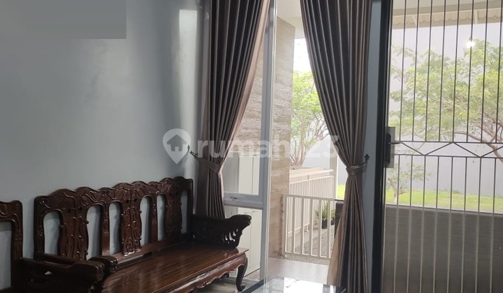 Rumah Citra 8 - Hoek (Ukuran 8x15 m), 2 Lantai - foto 1