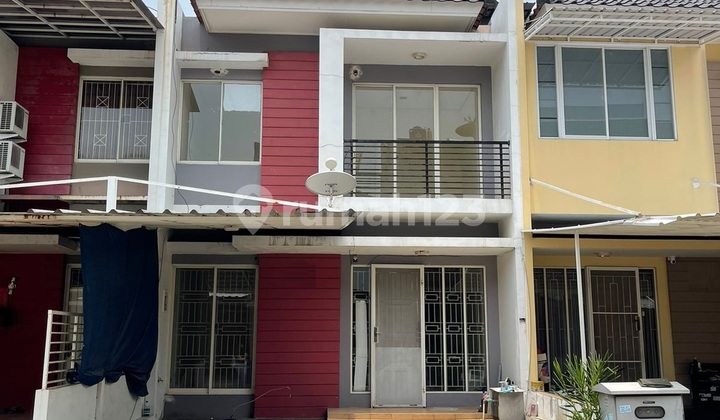 Rumah Golf Lake (Ukuran 6x15 m) - foto 1