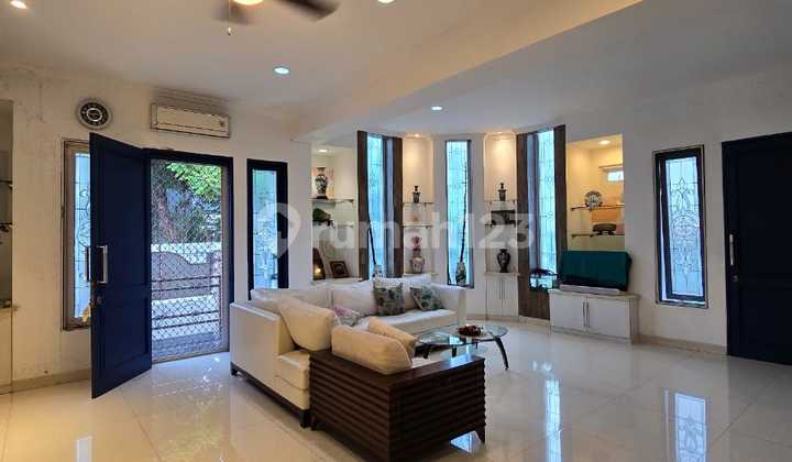 Rumah Murah 2,5 Lantai Puri Kencana Kembangan - foto 1