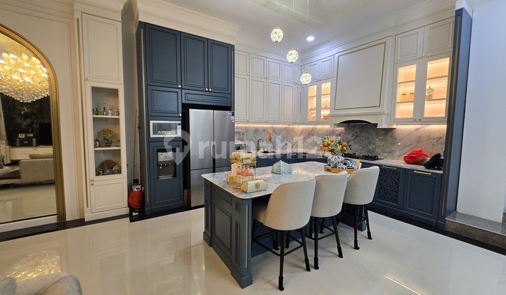 Rumah Mewah Green Lake City 250M² Siap Huni! 10X25m², Bagus - foto 1