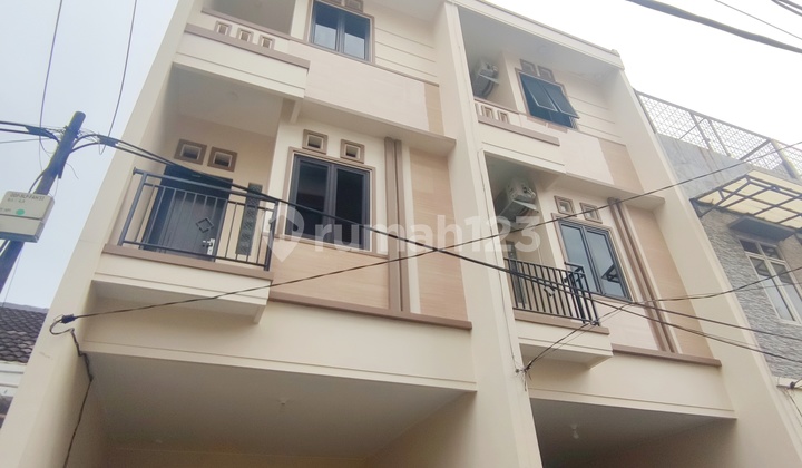 Kost Furnished SHM di Tanjung Duren, Jakarta Barat - foto 1