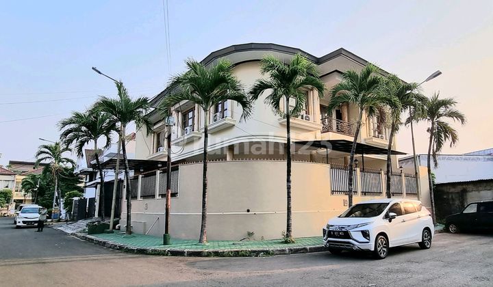 Dijual Rumah Hoek Blok Elite Puri Indah Blok K - foto 1