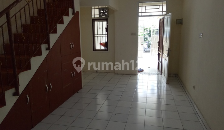 Rumah Taman Palem Lestari (Ukuran 3,7x15 m) - foto 1