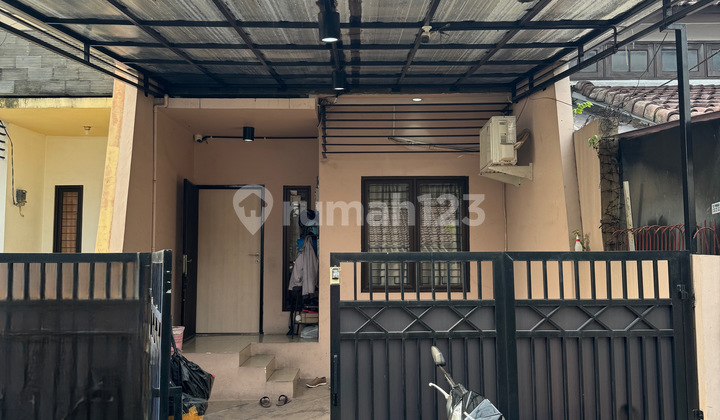 Rumah 2 Lantai Bebas Banjir Duri Kepa Dekat Tanjung Duren Jakarta Barat - foto 1
