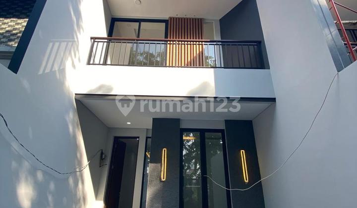 Rumah Brand New Di Meruya - foto 1