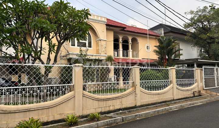 Rumah.hook 2 Lantai Di Taman Kedoya Baru Jakbar, Strategis Dekat Fasilitas Umum Dan Sekolah - foto 1