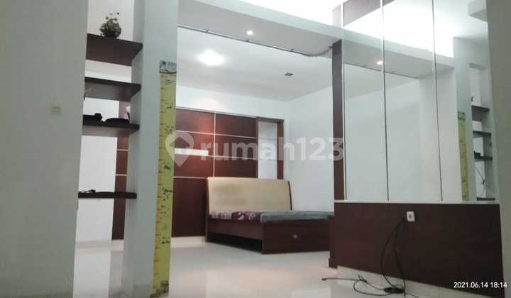 rumah 7 x 11 SHM lokasi strategis jelambar, jakarta barat - foto 1