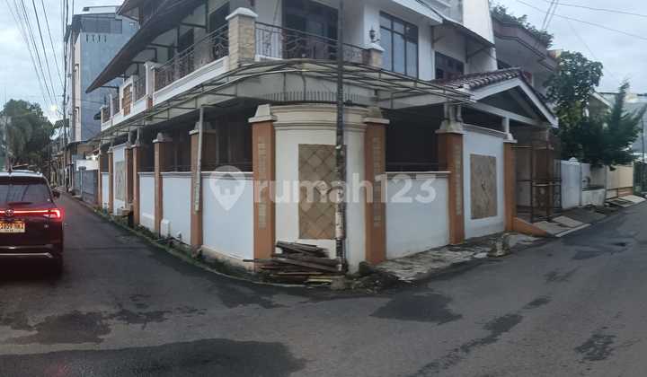 1200 Rumah Hoek Tanjung Duren 195 - foto 1